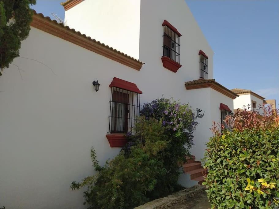 Agradable Casa Con Piscina En La Serrania. Arriate Kültér fotó